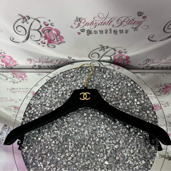 Authentic Chanel hanger velour velvet version plastic black gold logo emblem - Picture 13 of 16